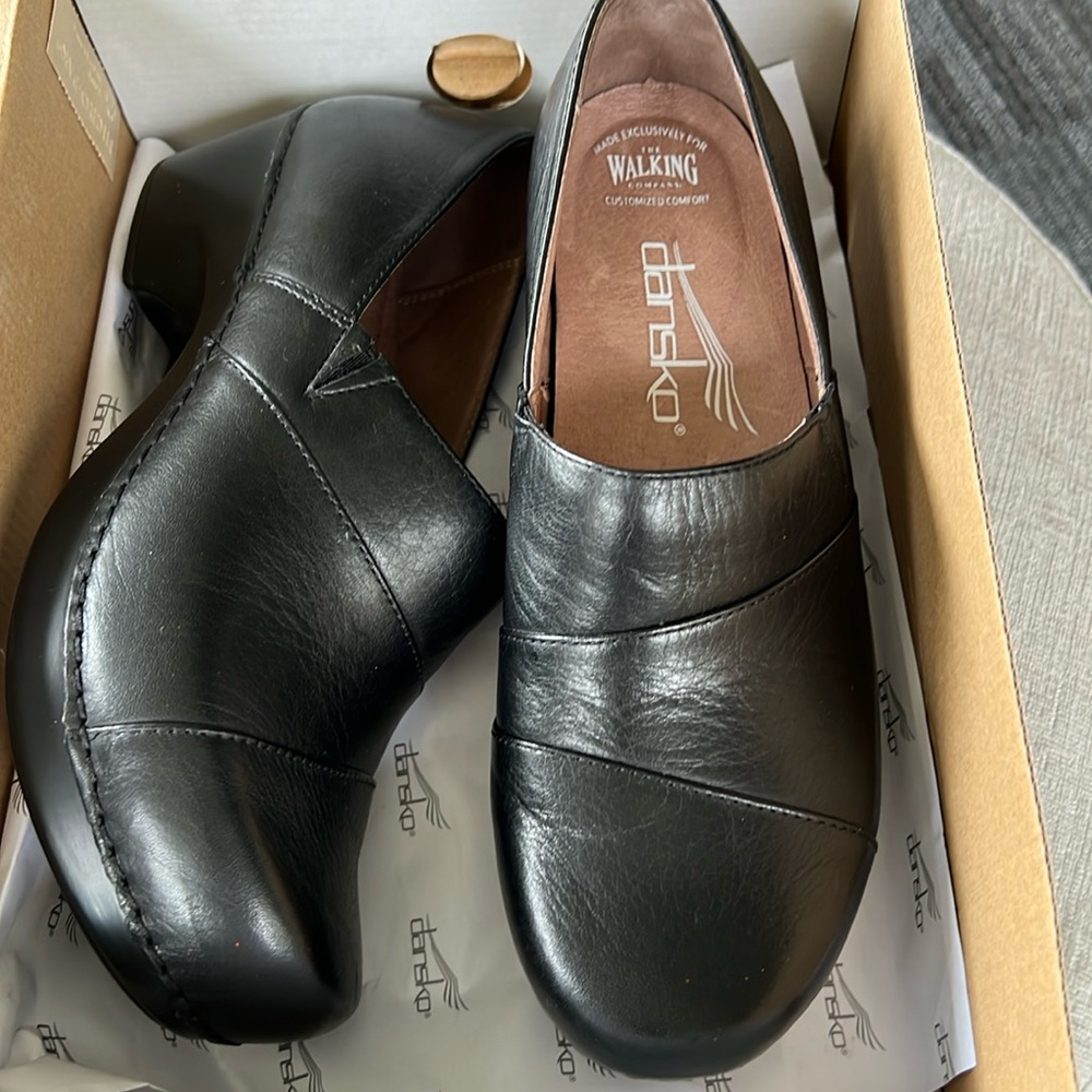 Dansko black leather upper/lining - EUR size 37